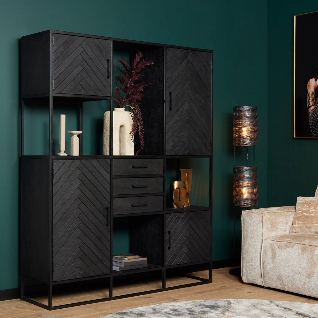 Regal Sydney XXL Schwarz 160x45x200 cm – Mangoholz im Fischgrätenmuster mit Schrankfunktion & viel Stauraum