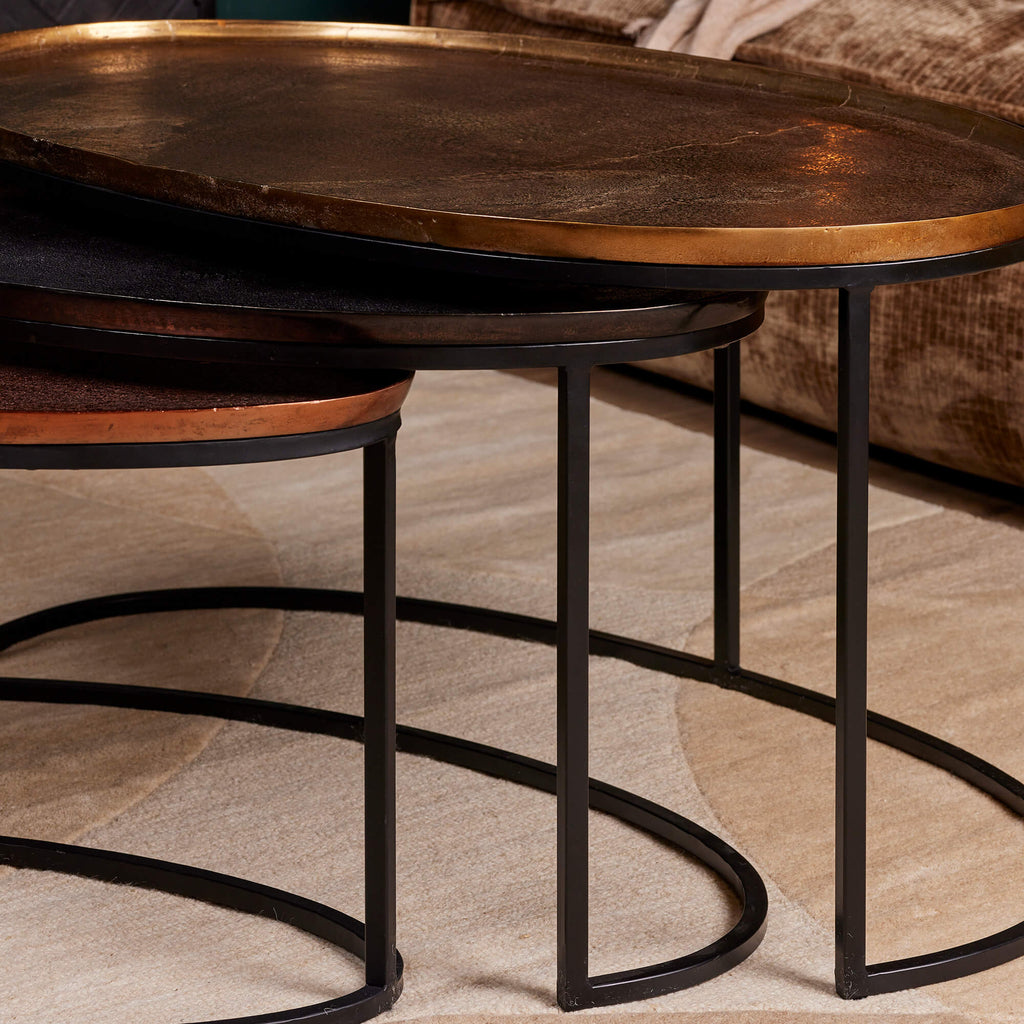 Couchtisch-Set Raley – 3er-Set ovale Aluminiumtische in Bronze & Schwarz