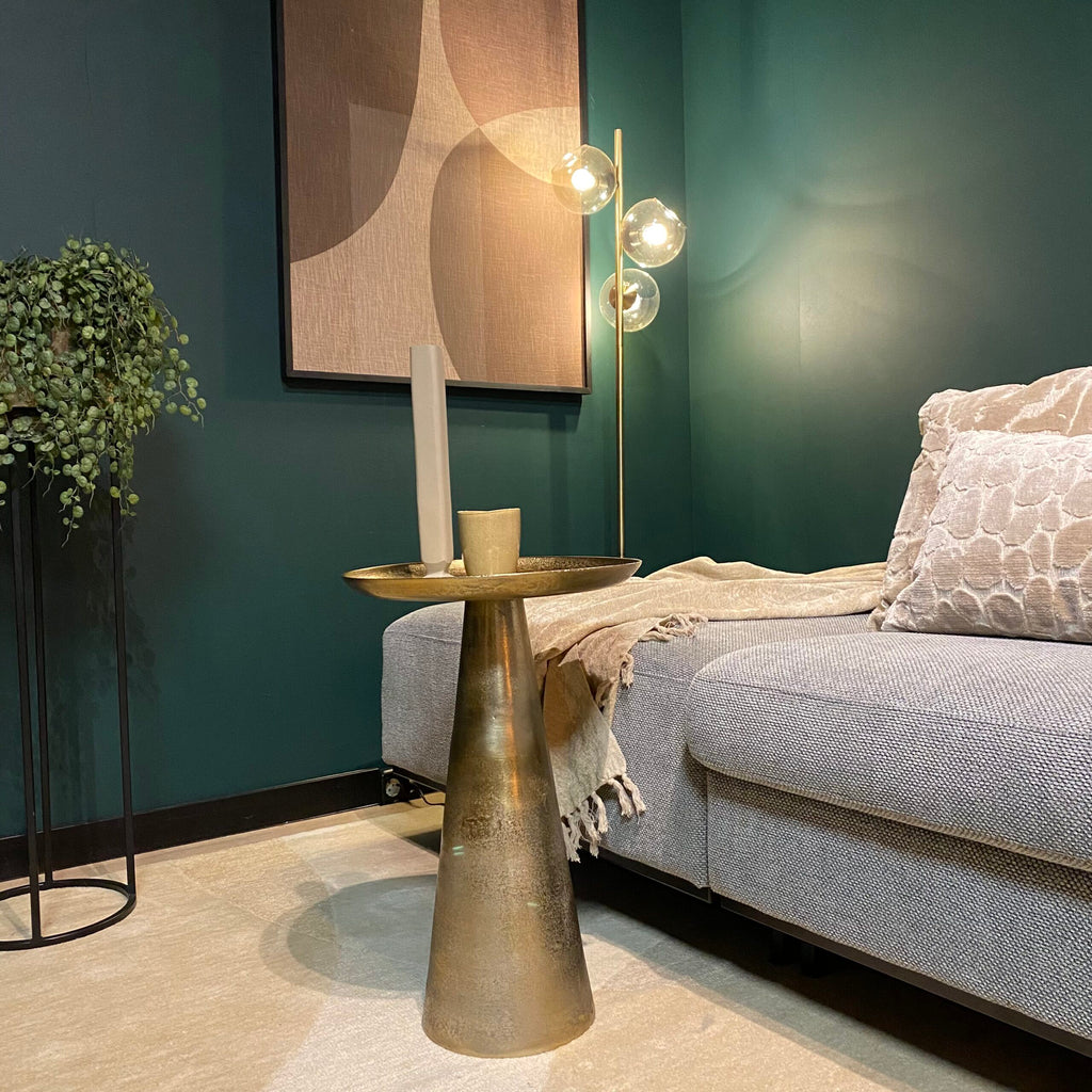 Couchtisch Daisy – Aluminiumtisch in Antik-Gold, 40 x 40 x 60 cm