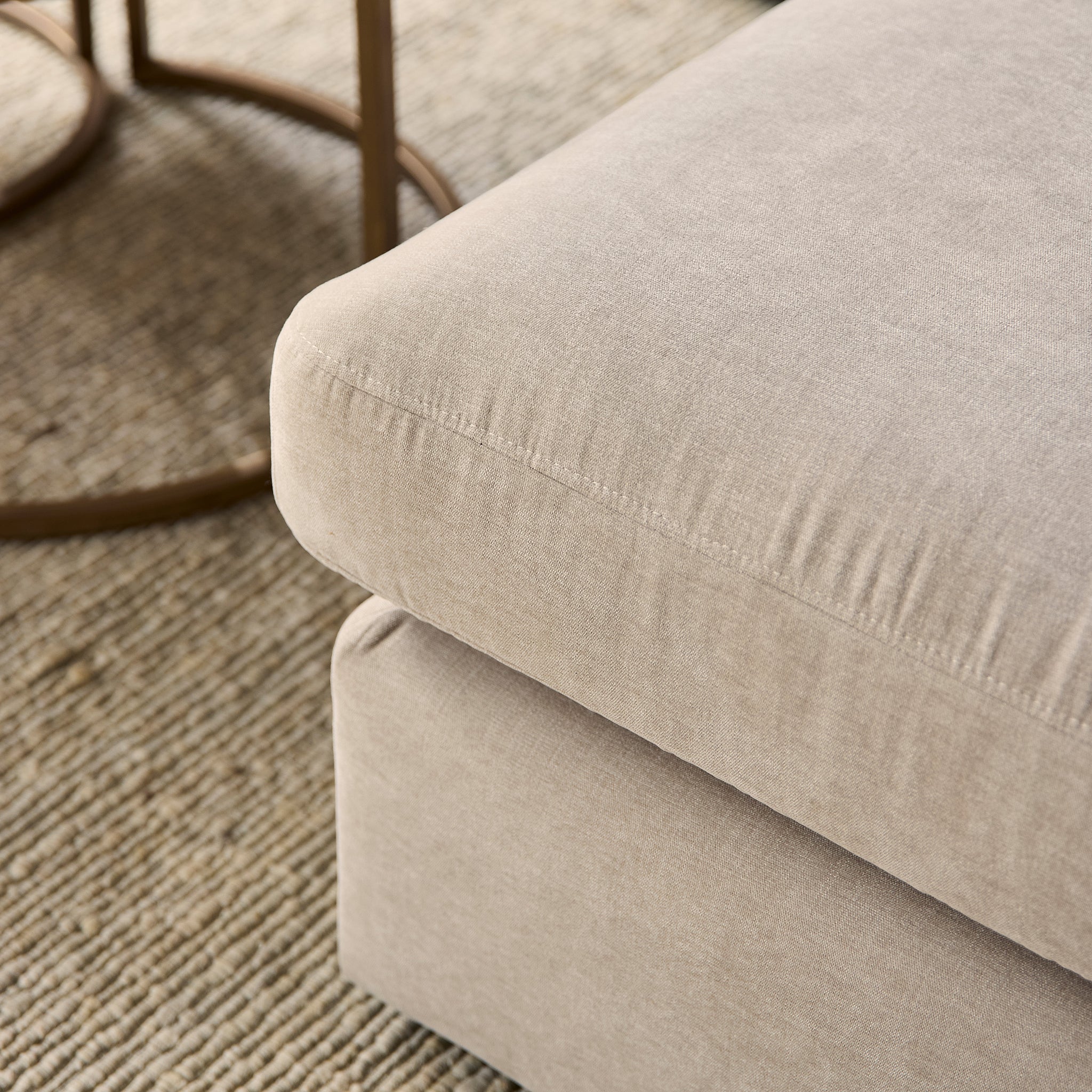 Ecksofa Jazz MeinLieblingsplatz – 2,5-Sitzer und Ottomane rechts in Beige, inkl. Kissen